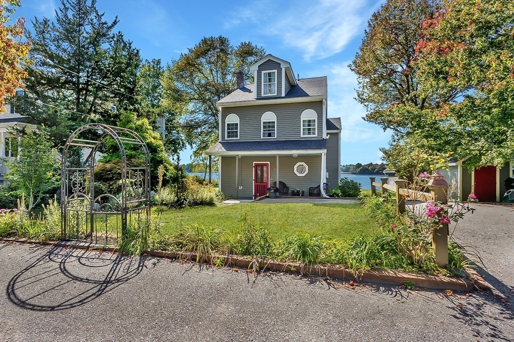 Norton, Massachusetts 02766, United States, 4 Bedrooms Bedrooms, ,3 BathroomsBathrooms,Residential,Active,216248