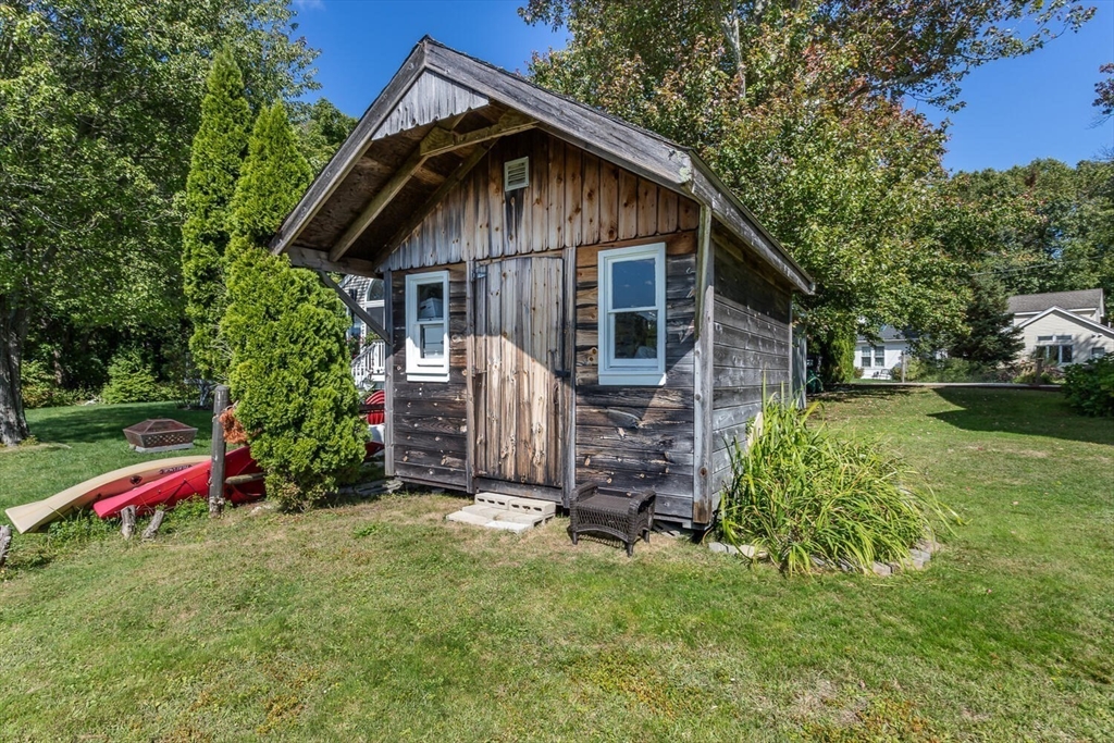 Norton, Massachusetts 02766, United States, 4 Bedrooms Bedrooms, ,3 BathroomsBathrooms,Residential,Active,216248