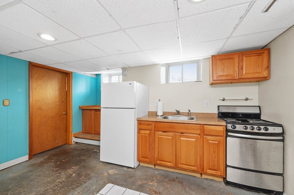 9 Liberty Hill Ave, Salem, MA, 9 Liberty Hill Ave, Salem, MA Photo #28