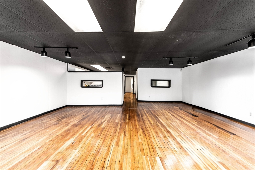 120 Danielson Pike