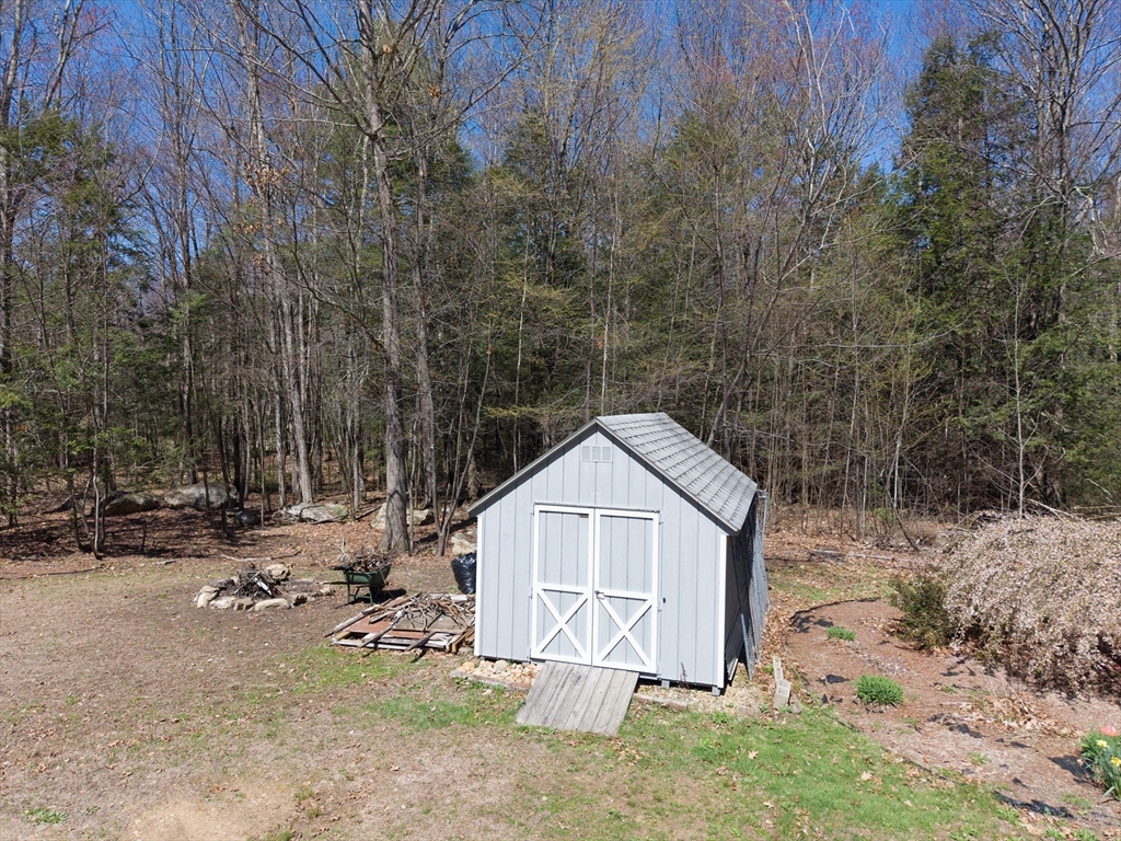 2266 Old Turnpike Rd