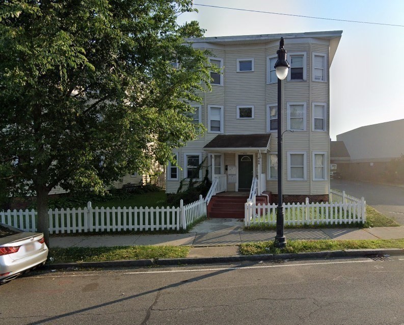 Photo 1 of 7 — 448 Dickinson 2R, Springfield, MA 01108