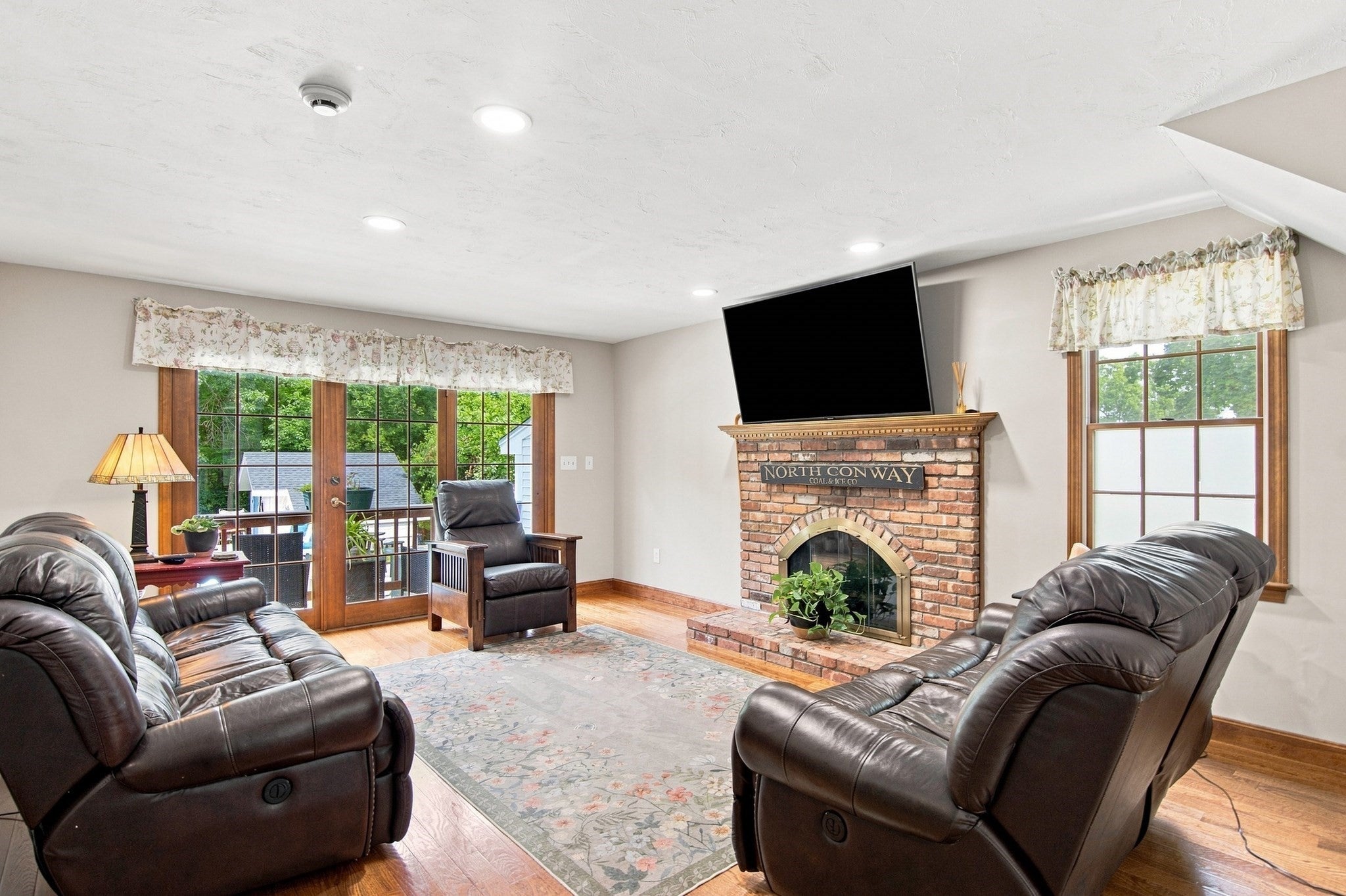 60 Valleyview Road