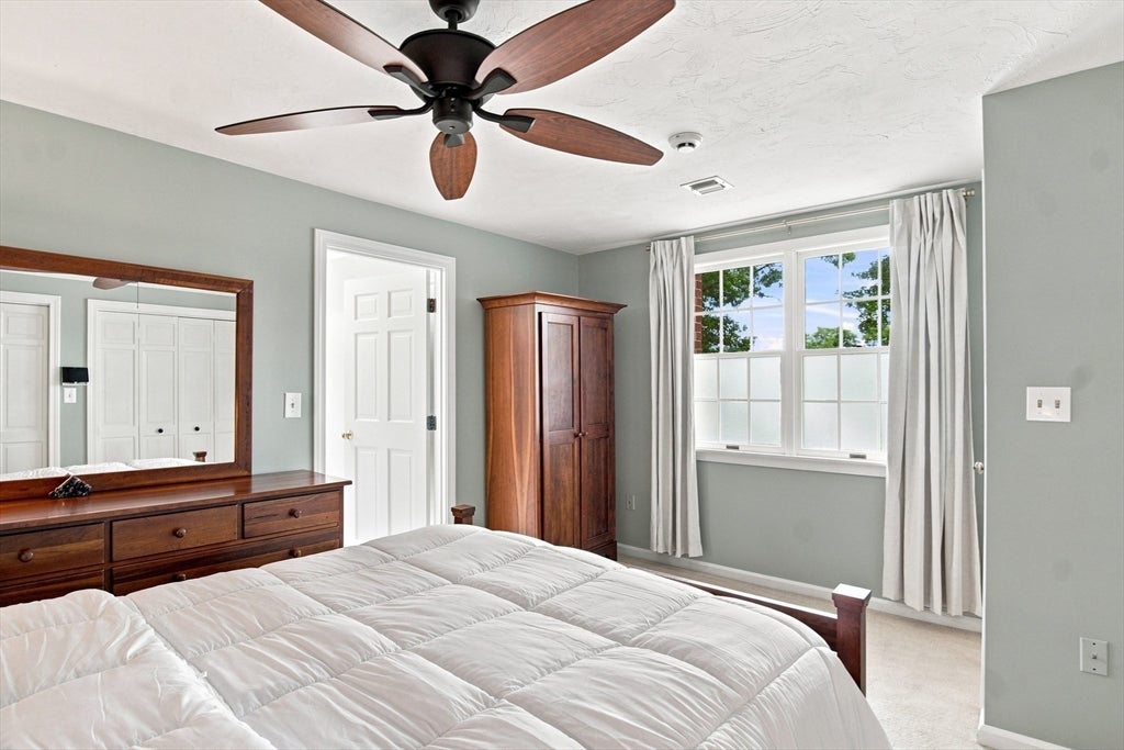 60 Valleyview Rd, Bellingham, MA Photo #19