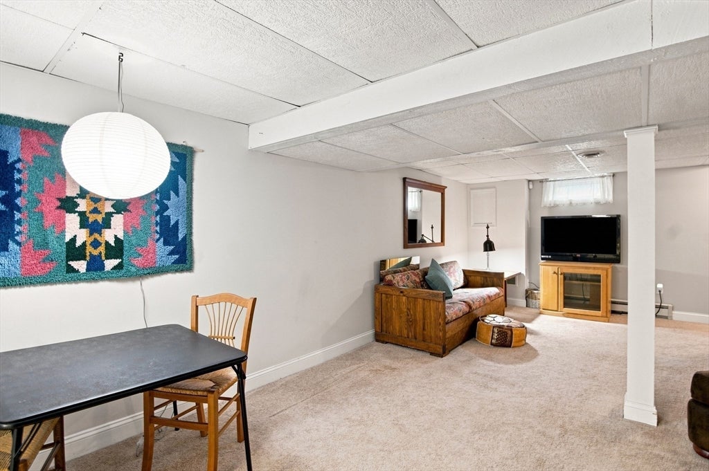 60 Valleyview Rd, Bellingham, MA Photo #28