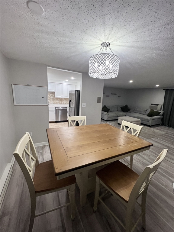 11 Royal Crest Dr 8