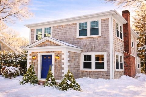 24 Chilton Ave Kingston MA 02364