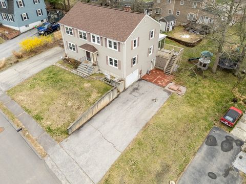 19R Brian Avenue Derry NH 03038