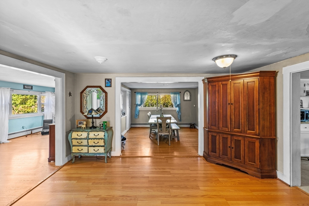 355 Alden Rd
