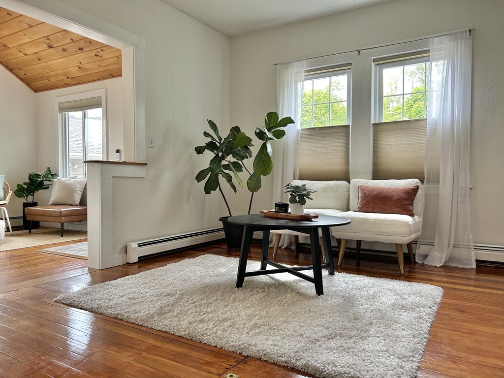 906 Highland Ave