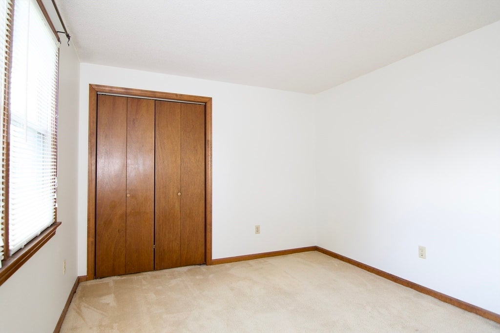 124 Mazarin ST, Springfield, MA, 124 Mazarin ST, Springfield, MA Photo #24
