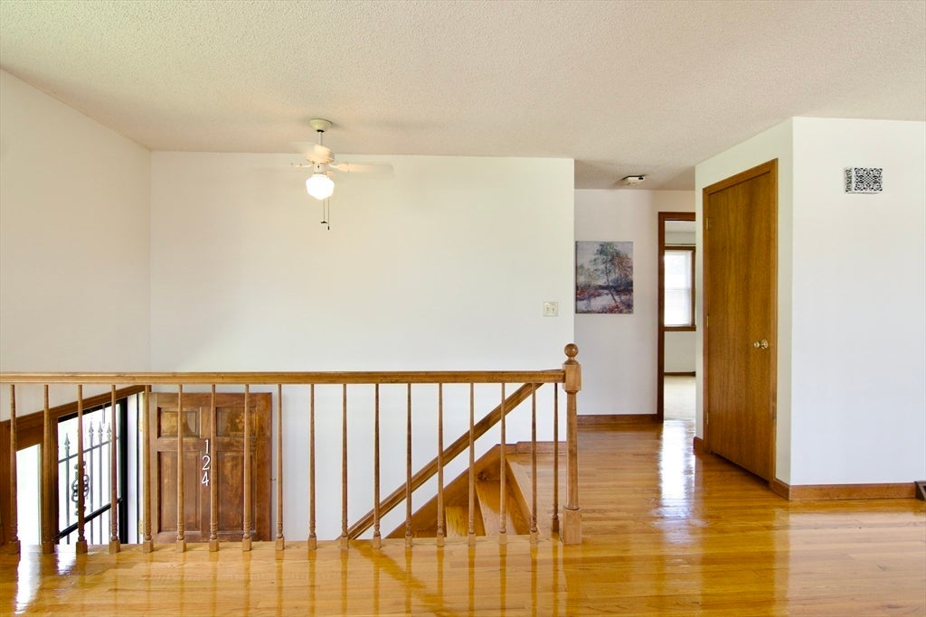 124 Mazarin ST, Springfield, MA, 124 Mazarin ST, Springfield, MA Photo #5
