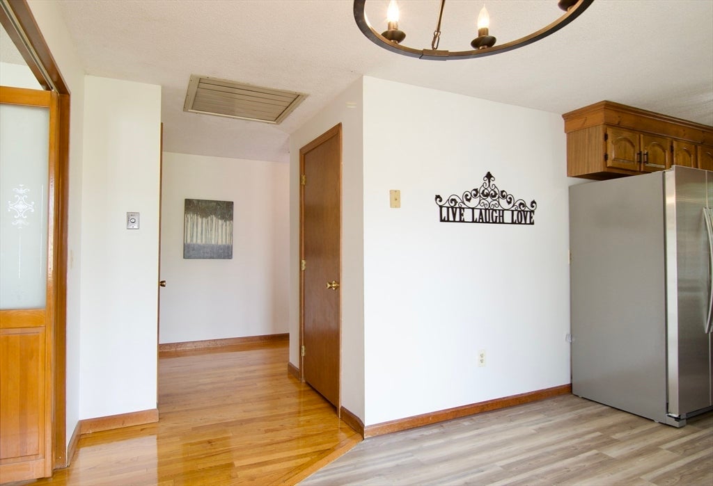 124 Mazarin ST, Springfield, MA, 124 Mazarin ST, Springfield, MA Photo #16