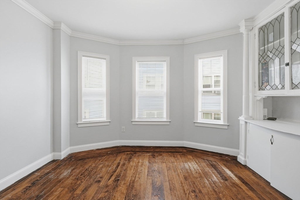 71 Walnut Park, Boston, MA Photo #4