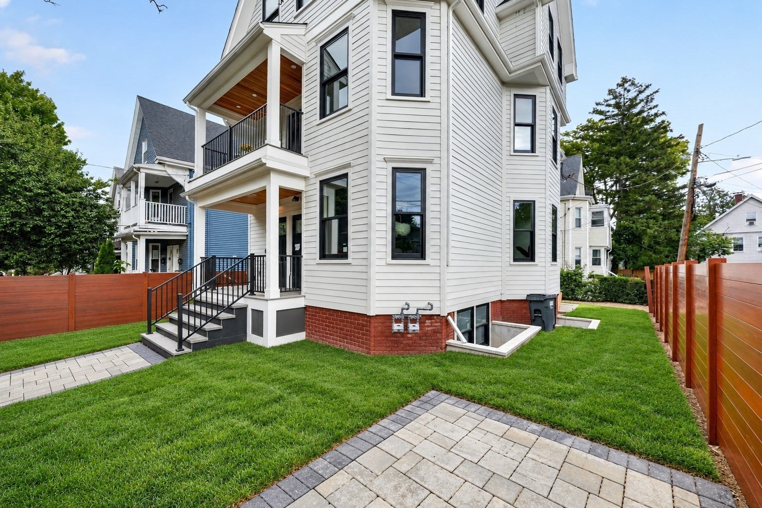 44-46 Walden St