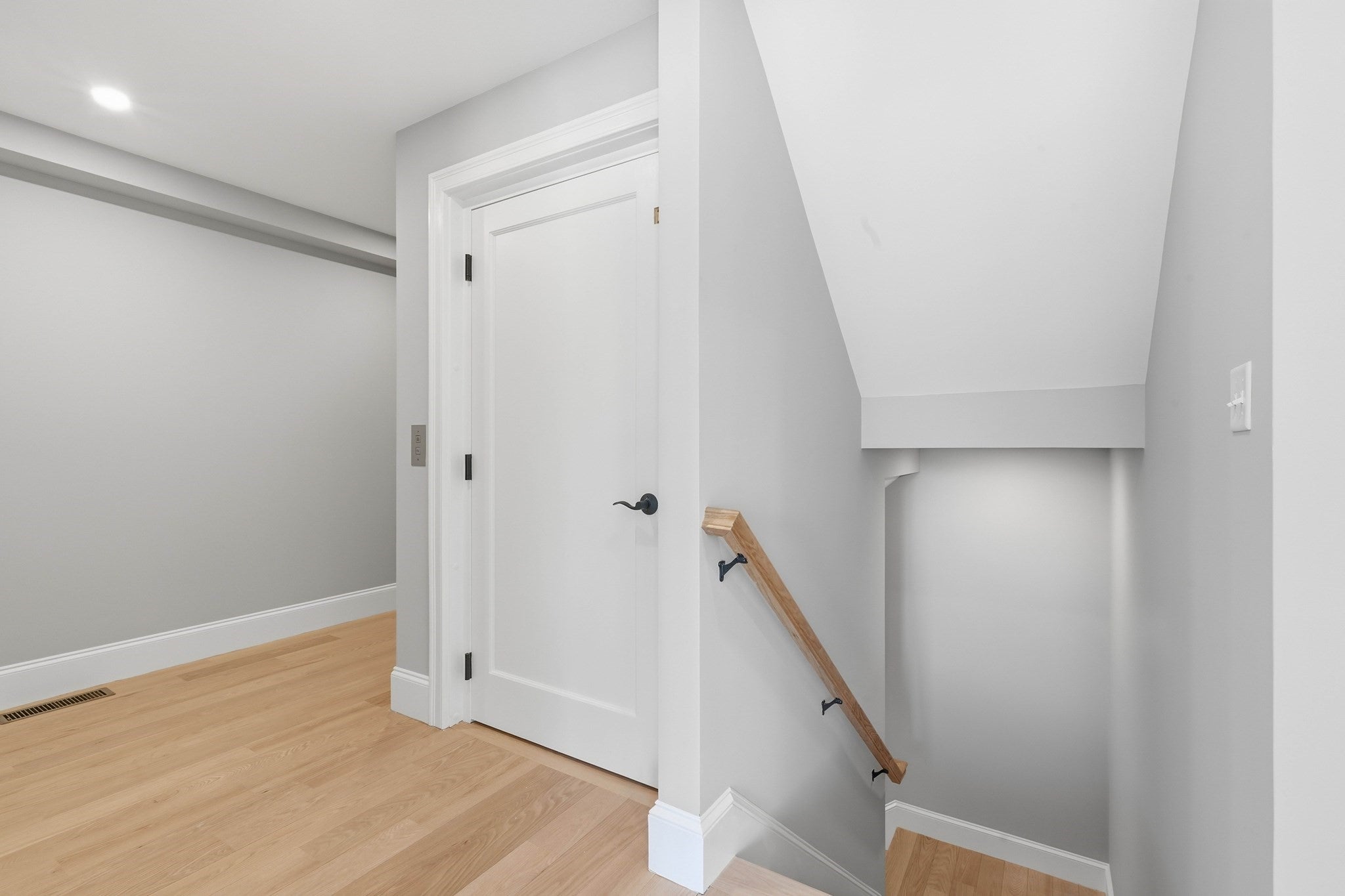 51 West Main St #6R, Georgetown, MA, 51 West Main St #6R, Georgetown, MA Photo #16