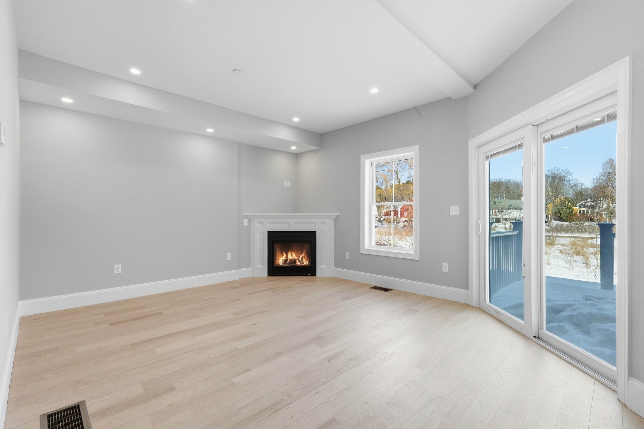 51 West Main St #6R, Georgetown, MA, 51 West Main St #6R, Georgetown, MA Photo #12
