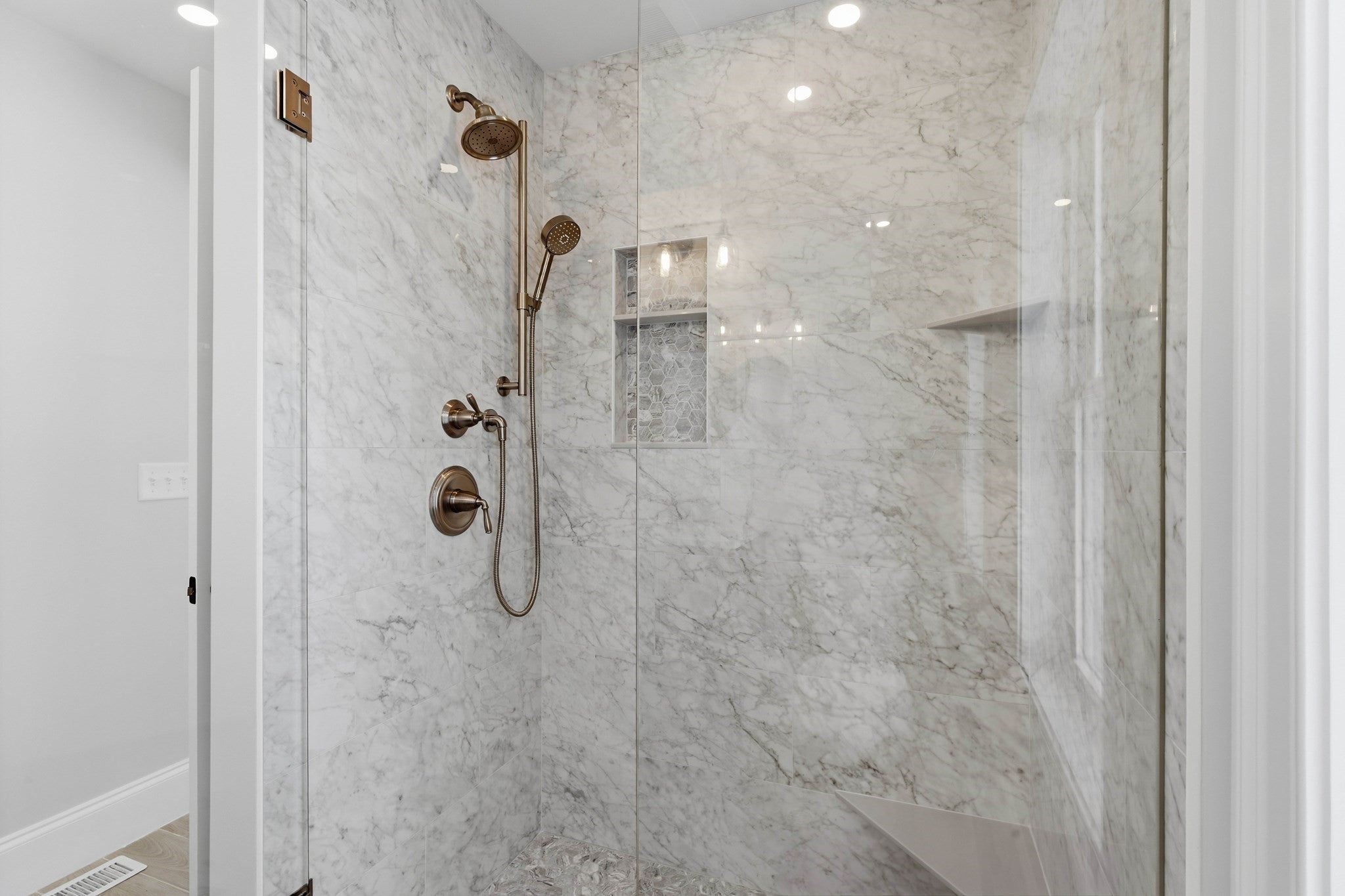 51 West Main St #6R, Georgetown, MA, 51 West Main St #6R, Georgetown, MA Photo #22