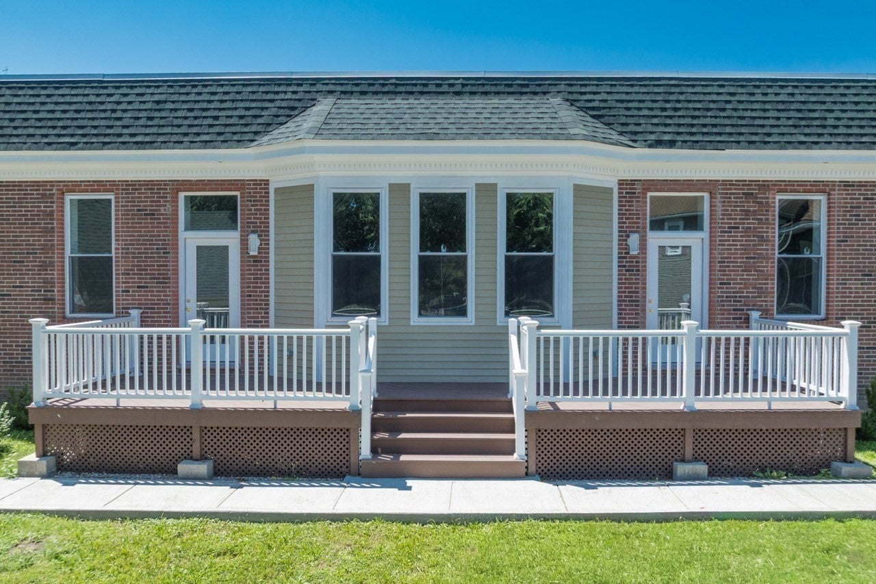 27 Bardwell St #4, South Hadley, MA Photo #2