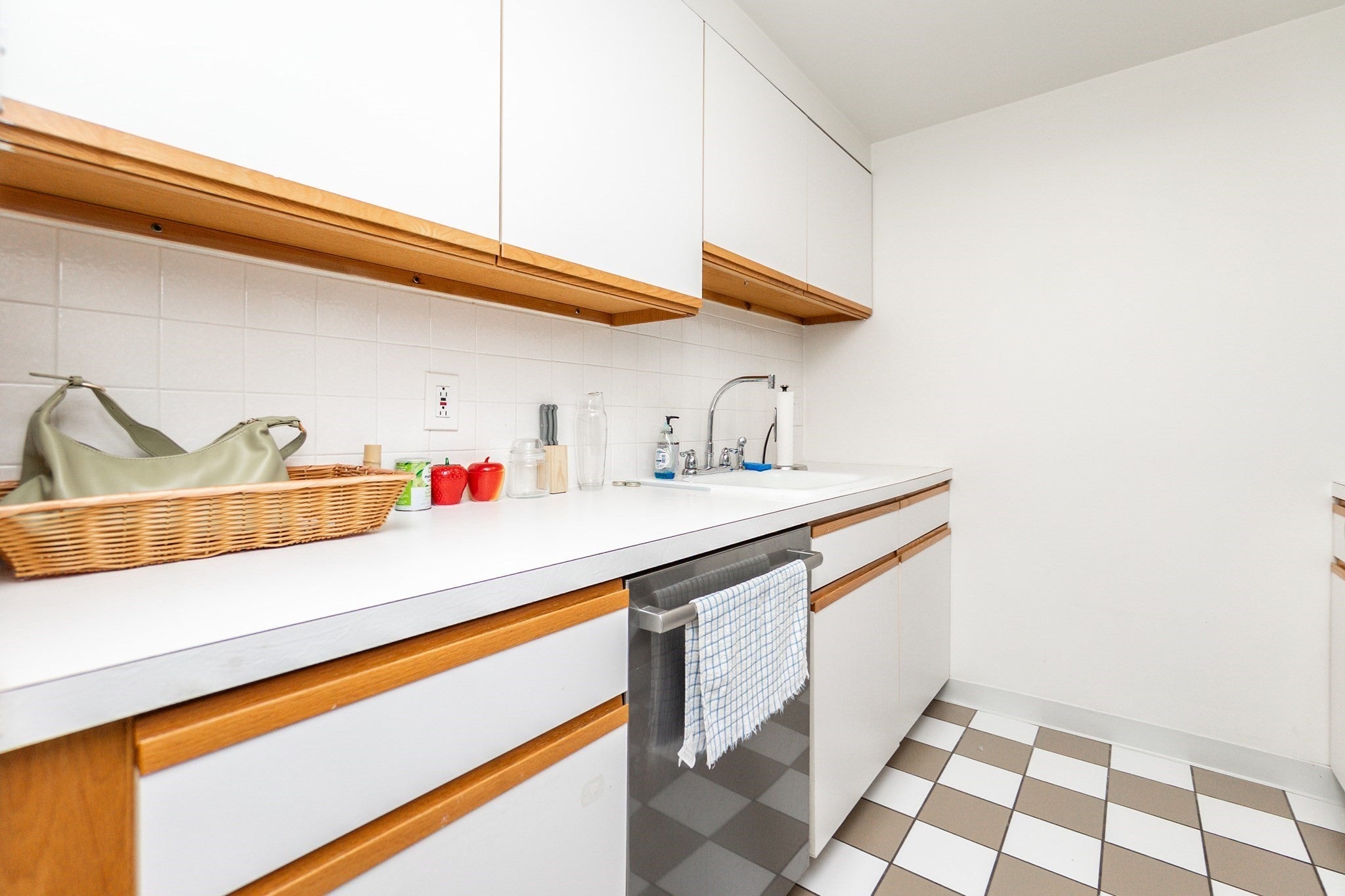 1933 Commonwealth Ave #604, Boston, MA, 1933 Commonwealth Ave #604, Boston, MA Photo #12