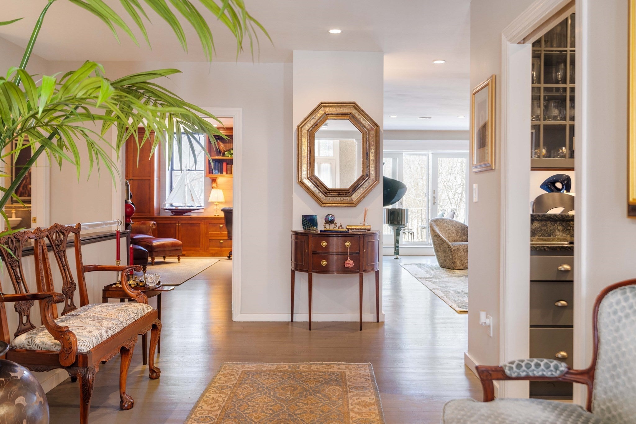 103 Bellevue St 4