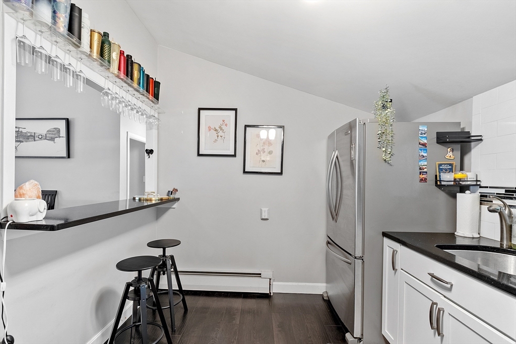 7 Longwood Dr 212
