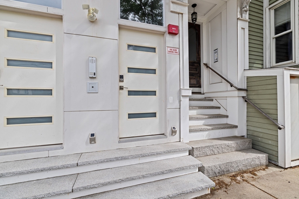 108-110 Trenton St 1