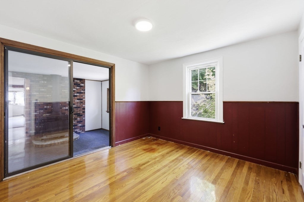 22 Dartmouth St, South Hadley, MA Photo #24