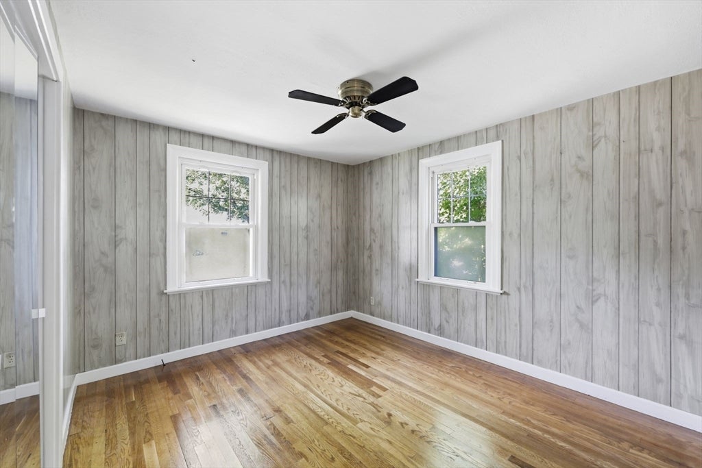 22 Dartmouth St, South Hadley, MA Photo #19