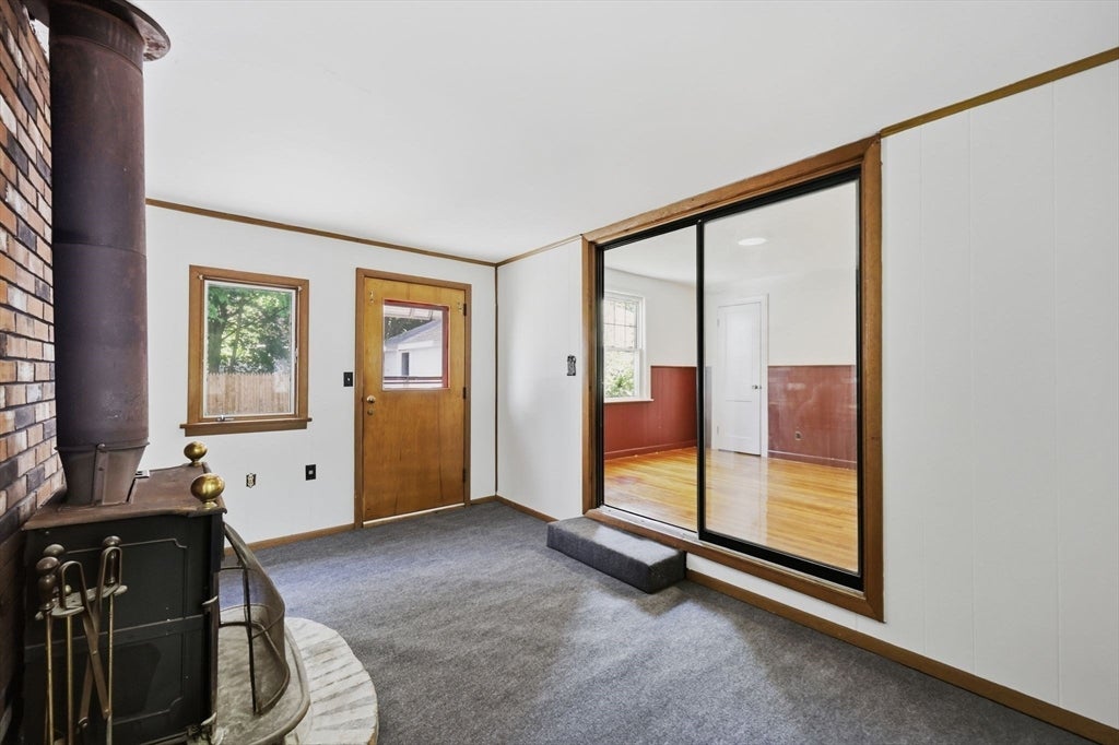 22 Dartmouth St, South Hadley, MA Photo #25