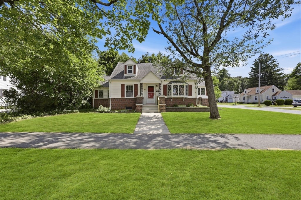 22 Dartmouth St, South Hadley, MA Photo #1