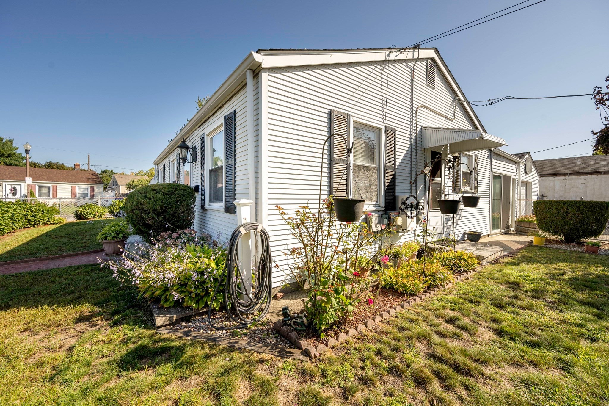 3 Rose Drive, Pawtucket, RI, 3 Rose Drive, Pawtucket, RI Photo #17