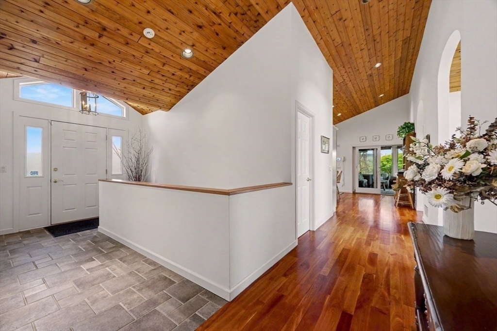 37 Kalliste Hill
