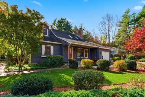 6 Emily Ln Easthampton MA 01027