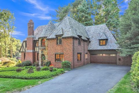 3 Westwood Drive Worcester MA 01609