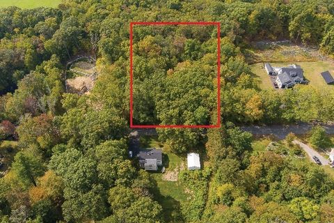 354 W Sutton Rd Sutton MA 01590