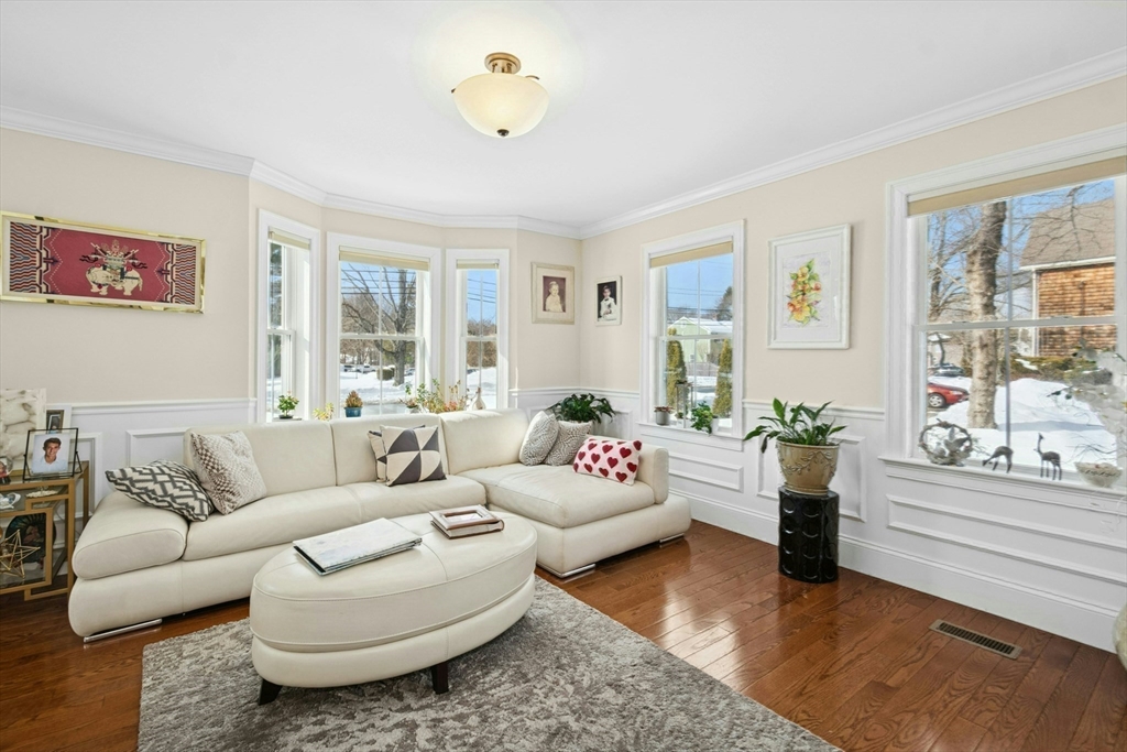 80 Pleasant Street