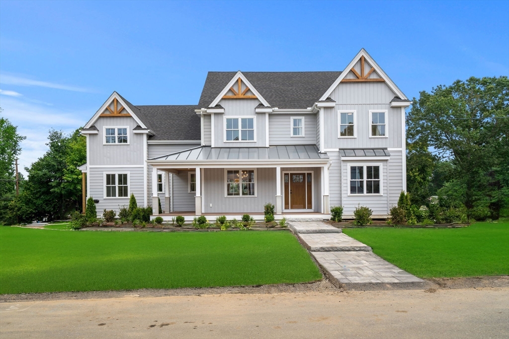 2 Stephanie Street