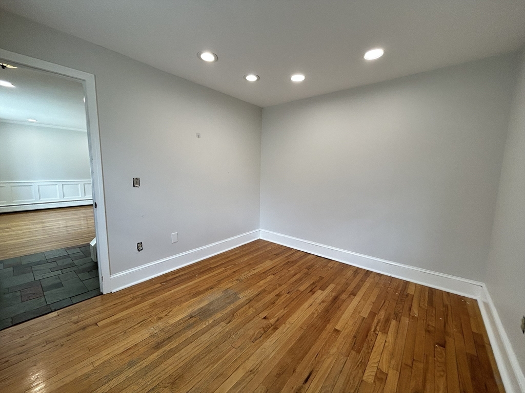 68 Ridge Ave, Pittsfield, MA Photo #6