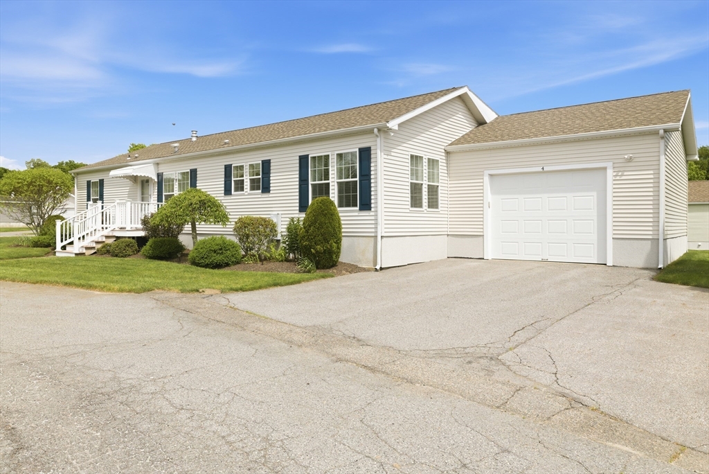 4 Fairway Drive