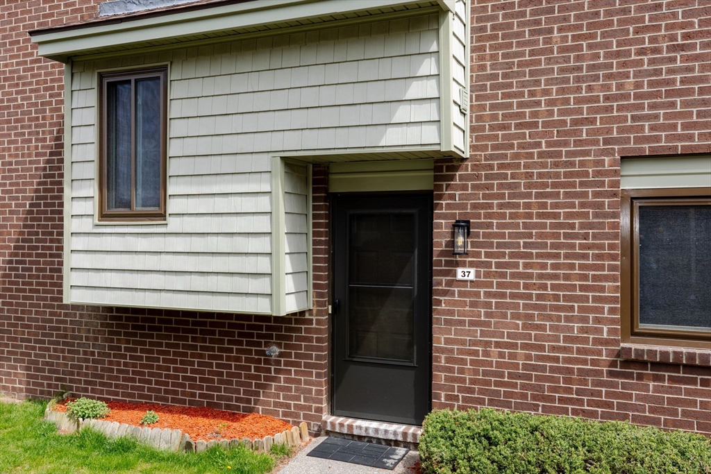 37 Elderwood Drive 37