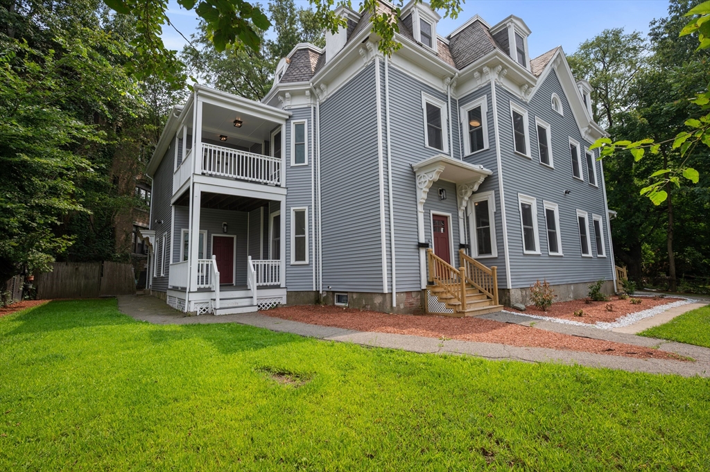238 Norfolk St