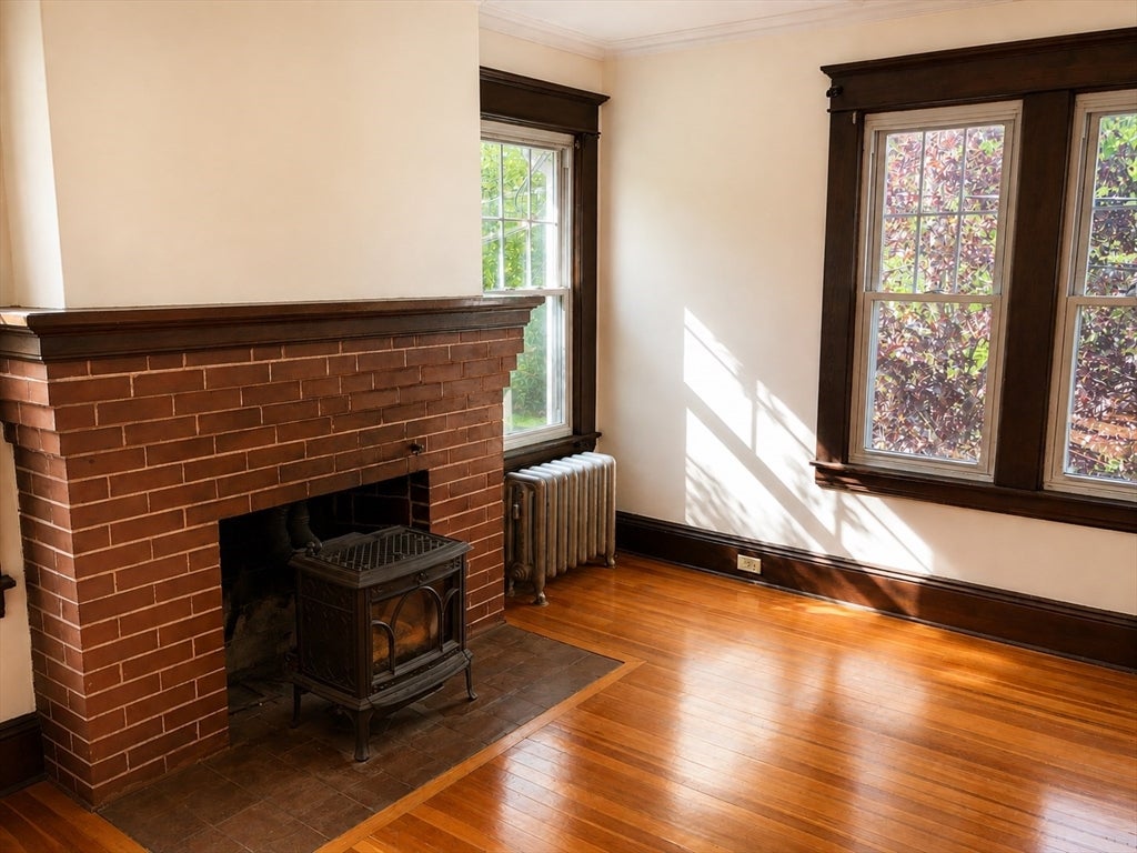 10-12 Dewey Ct, Northampton, MA, 10-12 Dewey Ct, Northampton, MA Photo #4