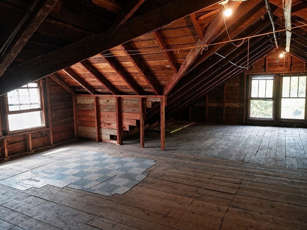 10-12 Dewey Ct, Northampton, MA, 10-12 Dewey Ct, Northampton, MA Photo #16