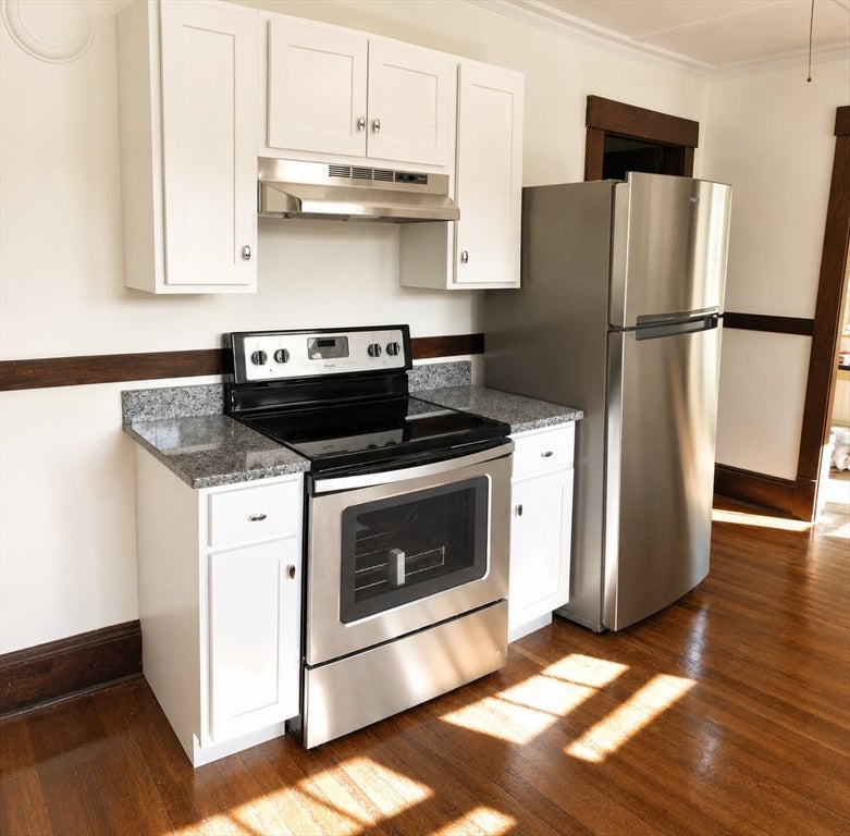 10-12 Dewey Ct, Northampton, MA, 10-12 Dewey Ct, Northampton, MA Photo #6