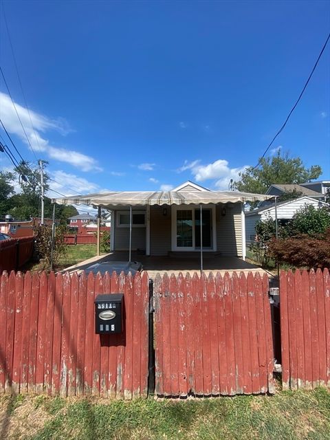 115 Gardner Avenue Swansea MA 02777