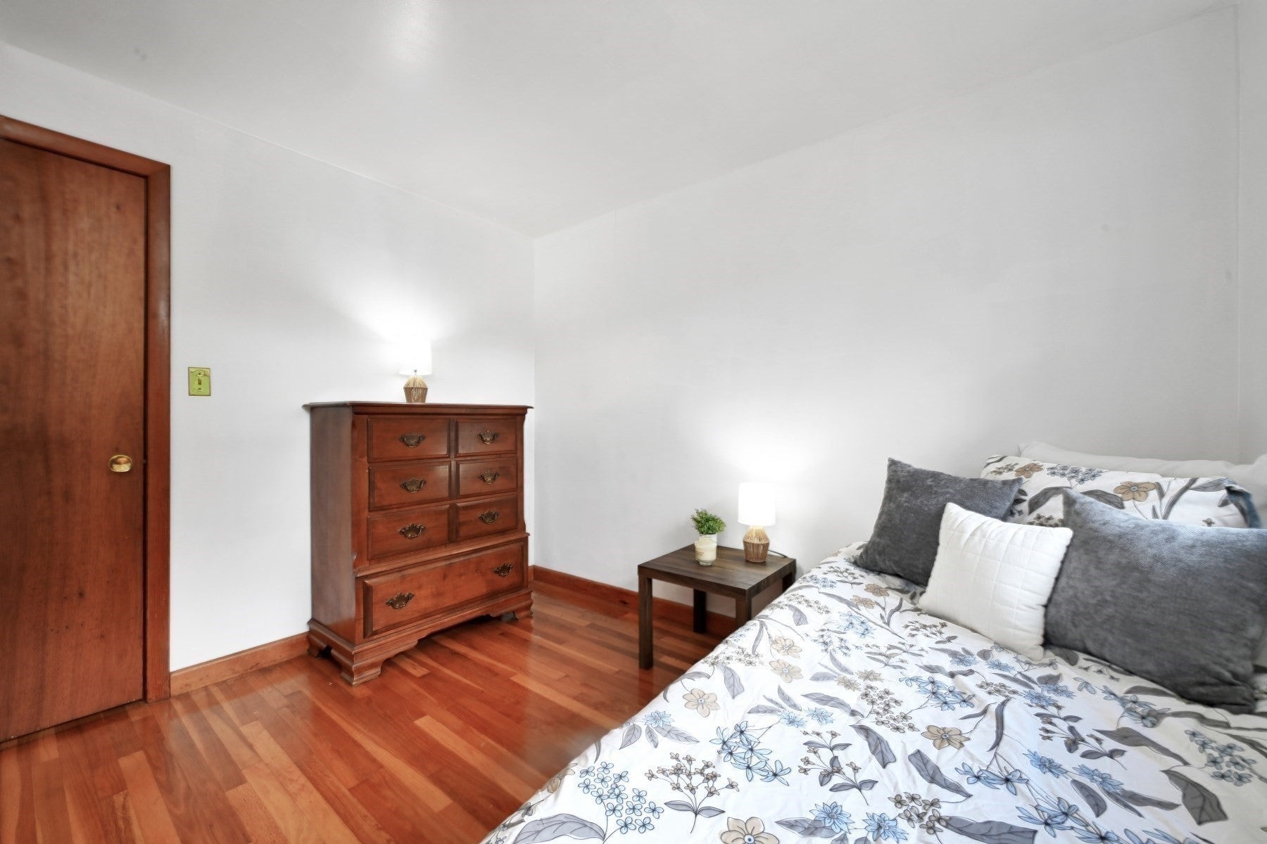 132 Forest St, Weymouth, MA Photo #21