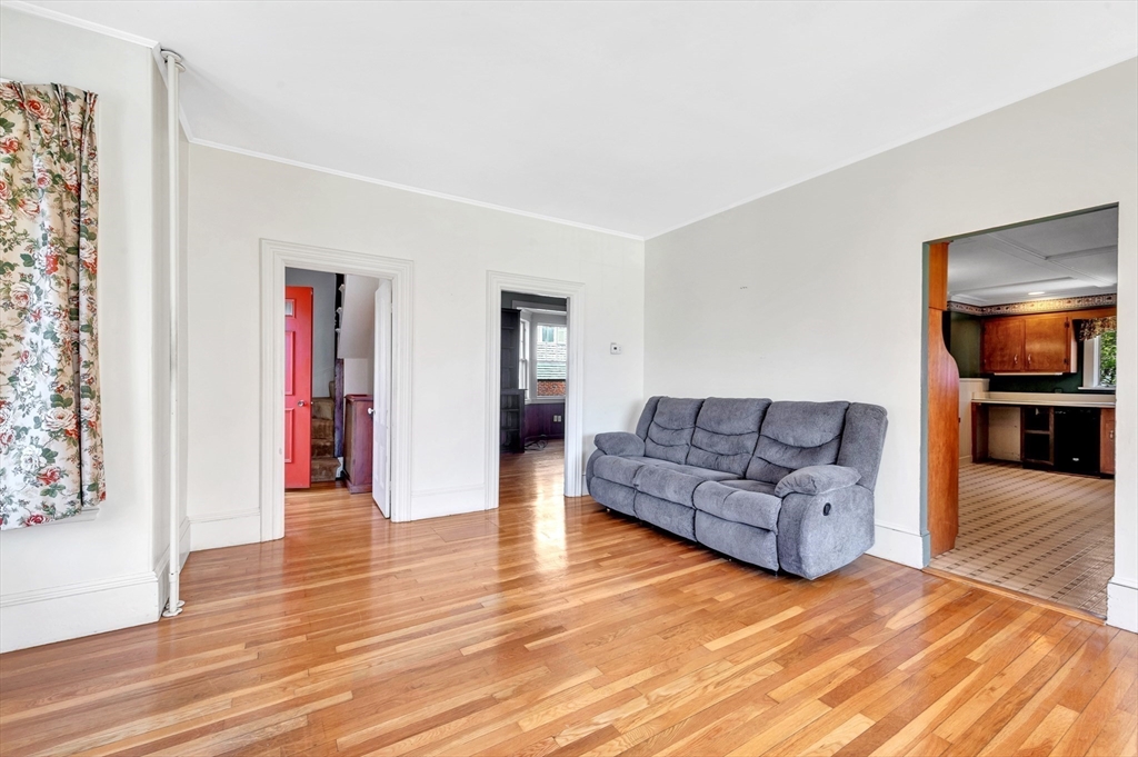 140 Mt Pleasant Avenue, Gloucester, MA Photo #12
