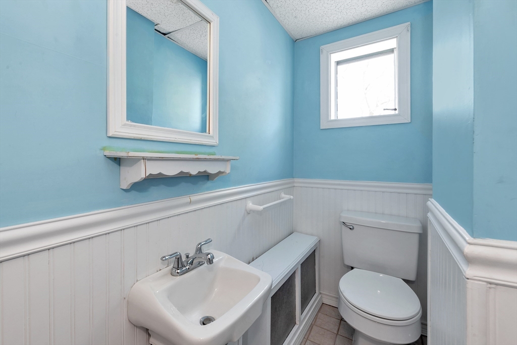 140 Mt Pleasant Avenue, Gloucester, MA Photo #21
