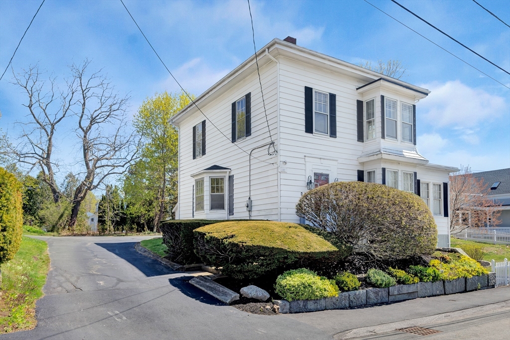 140 Mt Pleasant Avenue, Gloucester, MA Photo #2